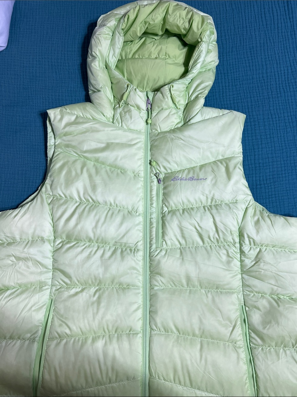 NWT Eddie Bauer Downlight 2.0 Hooded Down Vest Limestone  Size 2X